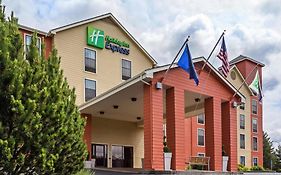 Holiday Inn Express Grants Pass